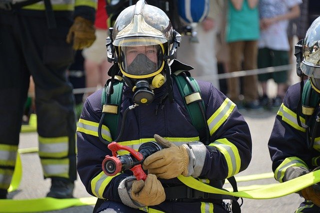 face fit testing firefighter in a mask